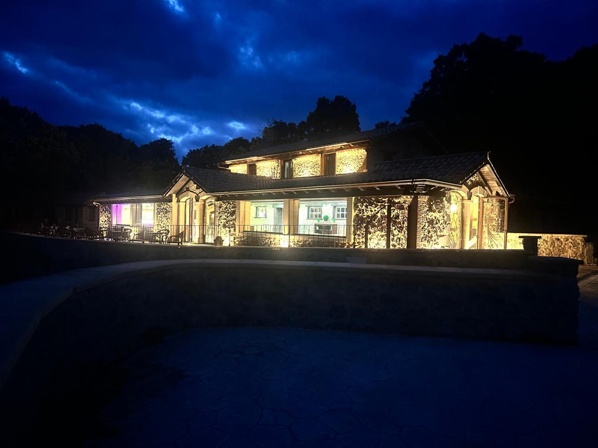 La Quinta Luxury Palace アルヌエロ エクステリア 写真